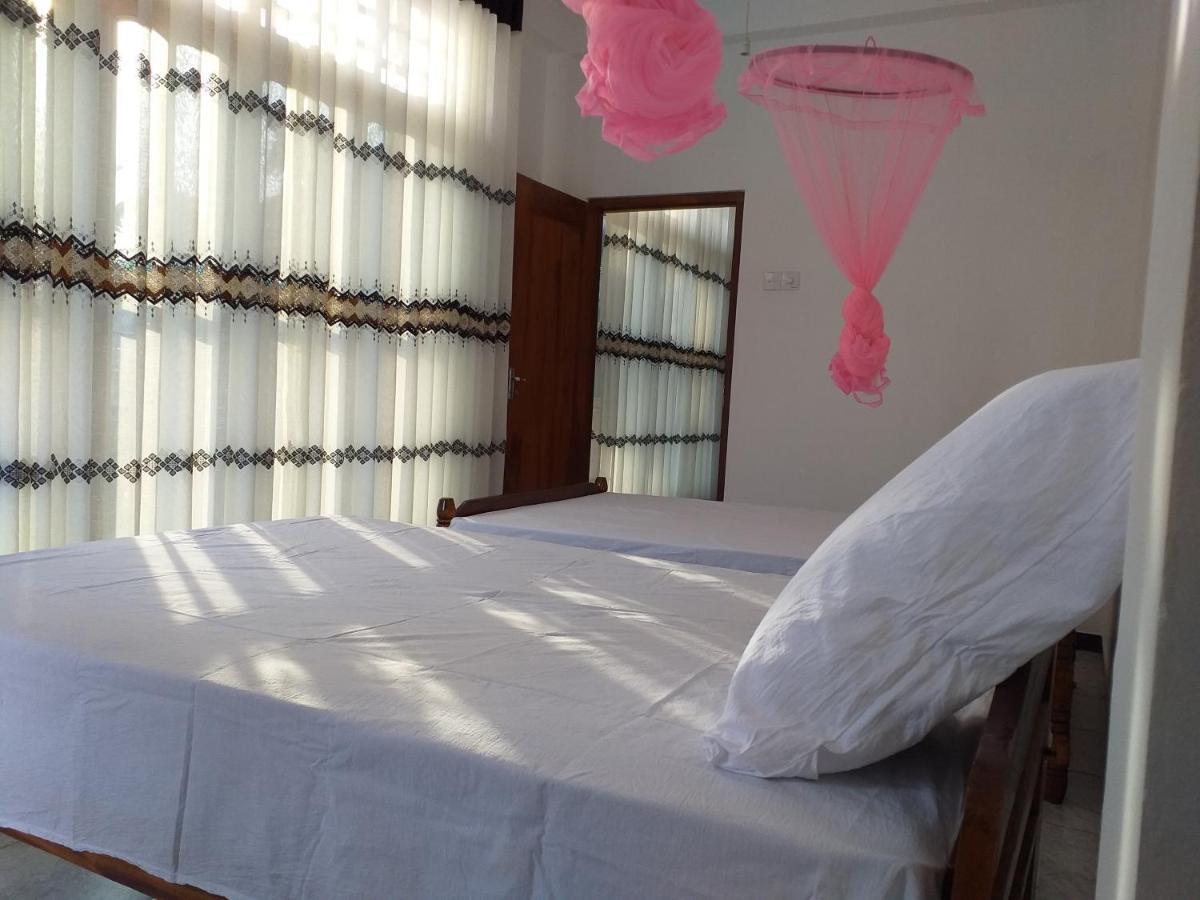 Apartamento Mangohut Joy Anuradhapura Exterior foto